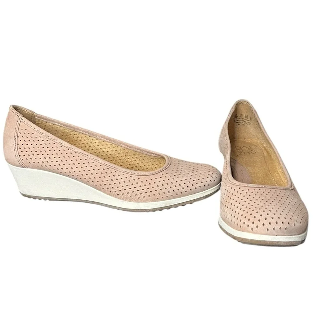 NATURALIZER Bettina 2 Blush Pink Slip On Wedge Low Heel Comfort Women's Size 8.5